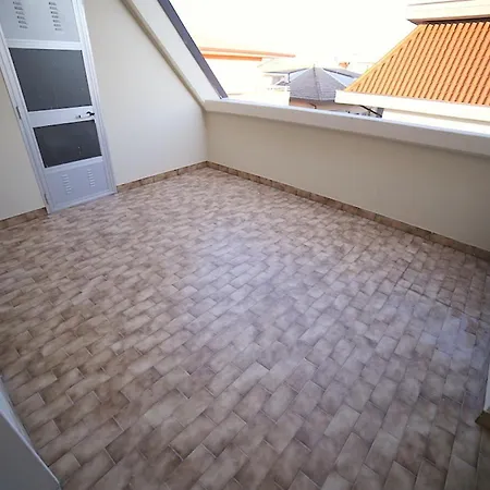 アパート Elite マルティンシクーロ